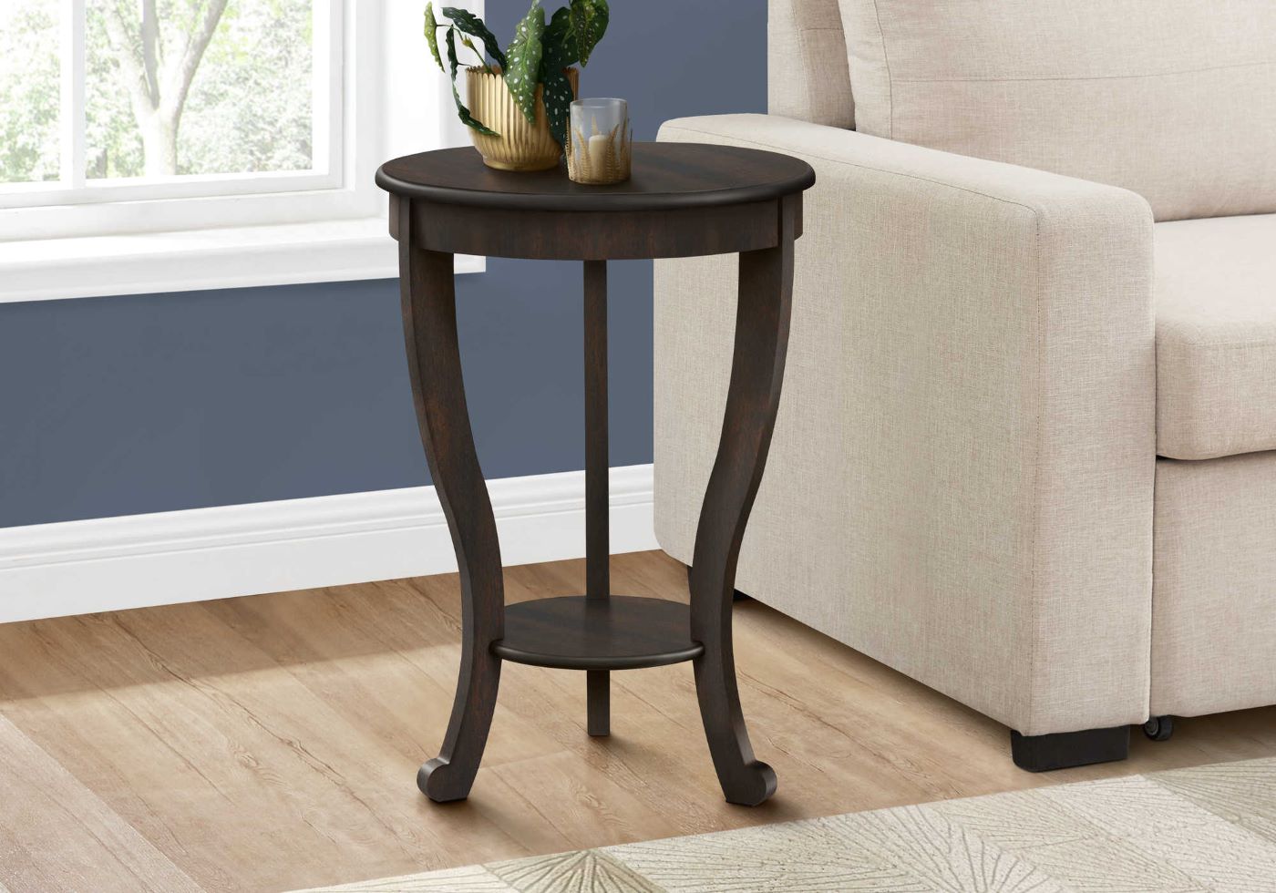 Accent Table  I 3974