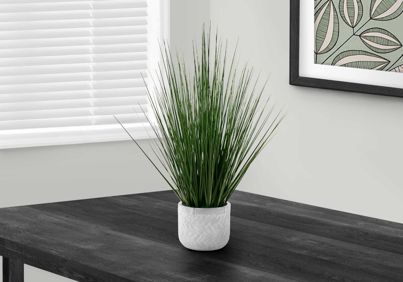 Artificial 21" Indoor Grass Plant in 4" Cement Pot I 9574
